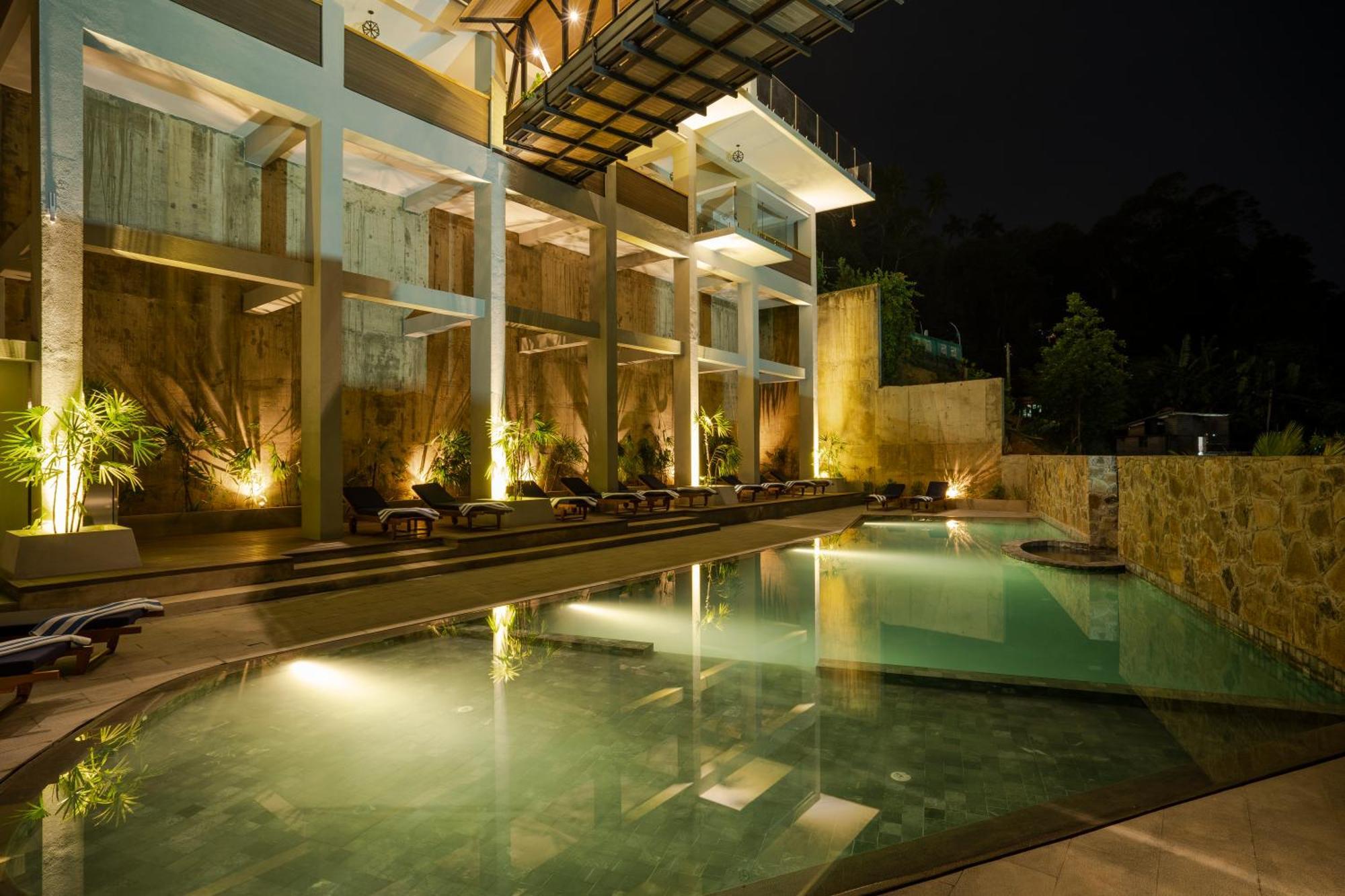 Hotel The Nine Mirissa Exterior foto