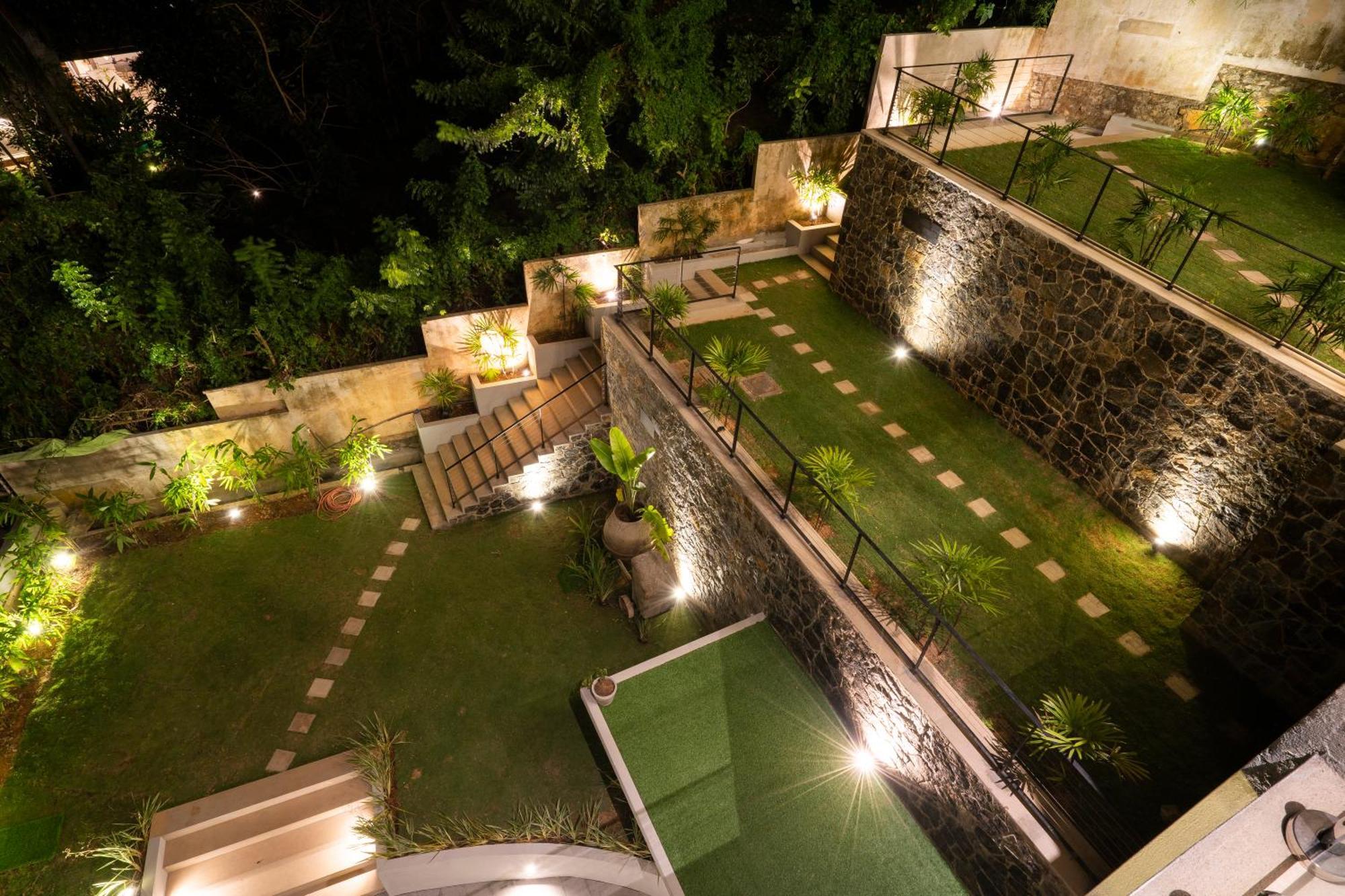 Hotel The Nine Mirissa Exterior foto